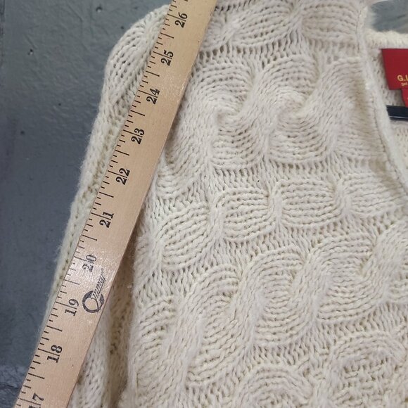 G.I.L.I. Cable Knit Sweater XS Faux Fur Hood Bell Sleeve Cream V-Neck Pullover - Picture 11 of 12